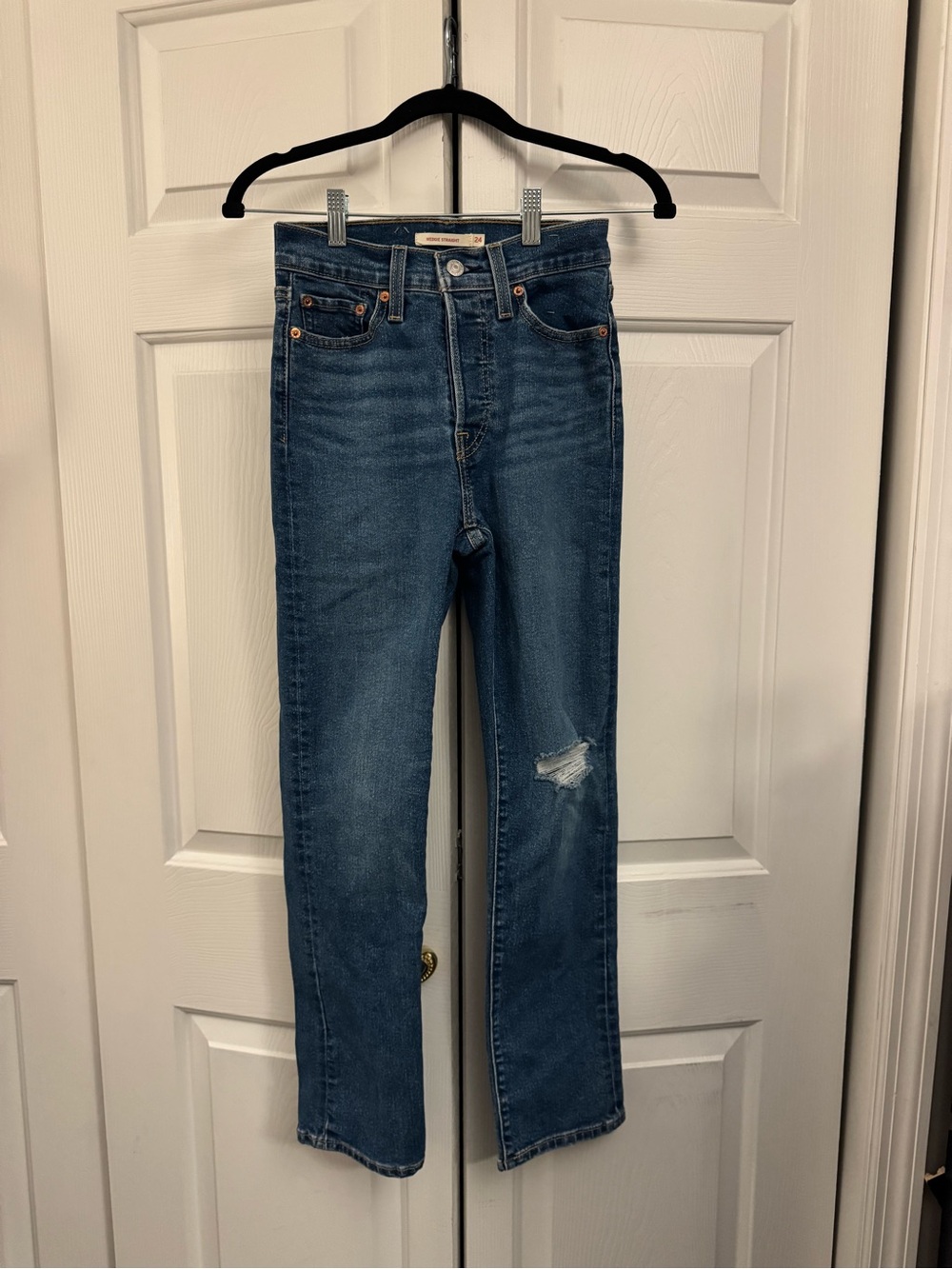 Levi Strauss & Co. Wedgie Straight. Straight Leg Jeans Waist 24 Blue
